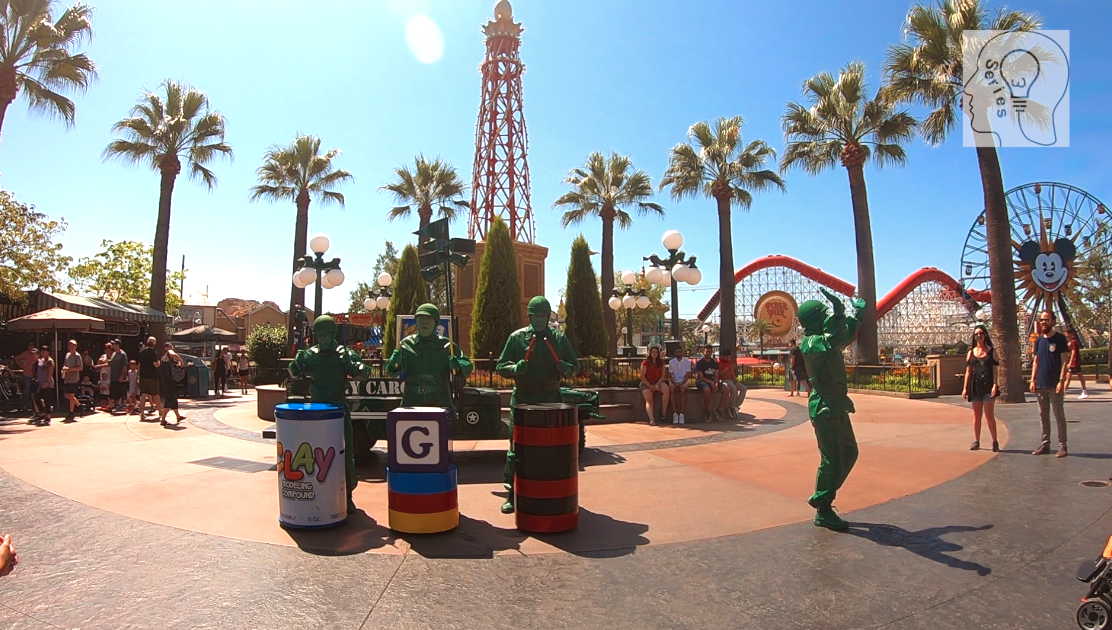 美國加州迪斯尼綠色玩具兵真人秀 Green Army Men at Disney California Adventure Park1